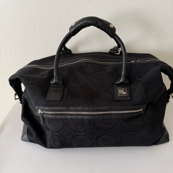 KENZO's duffle bag is jacquard-woven